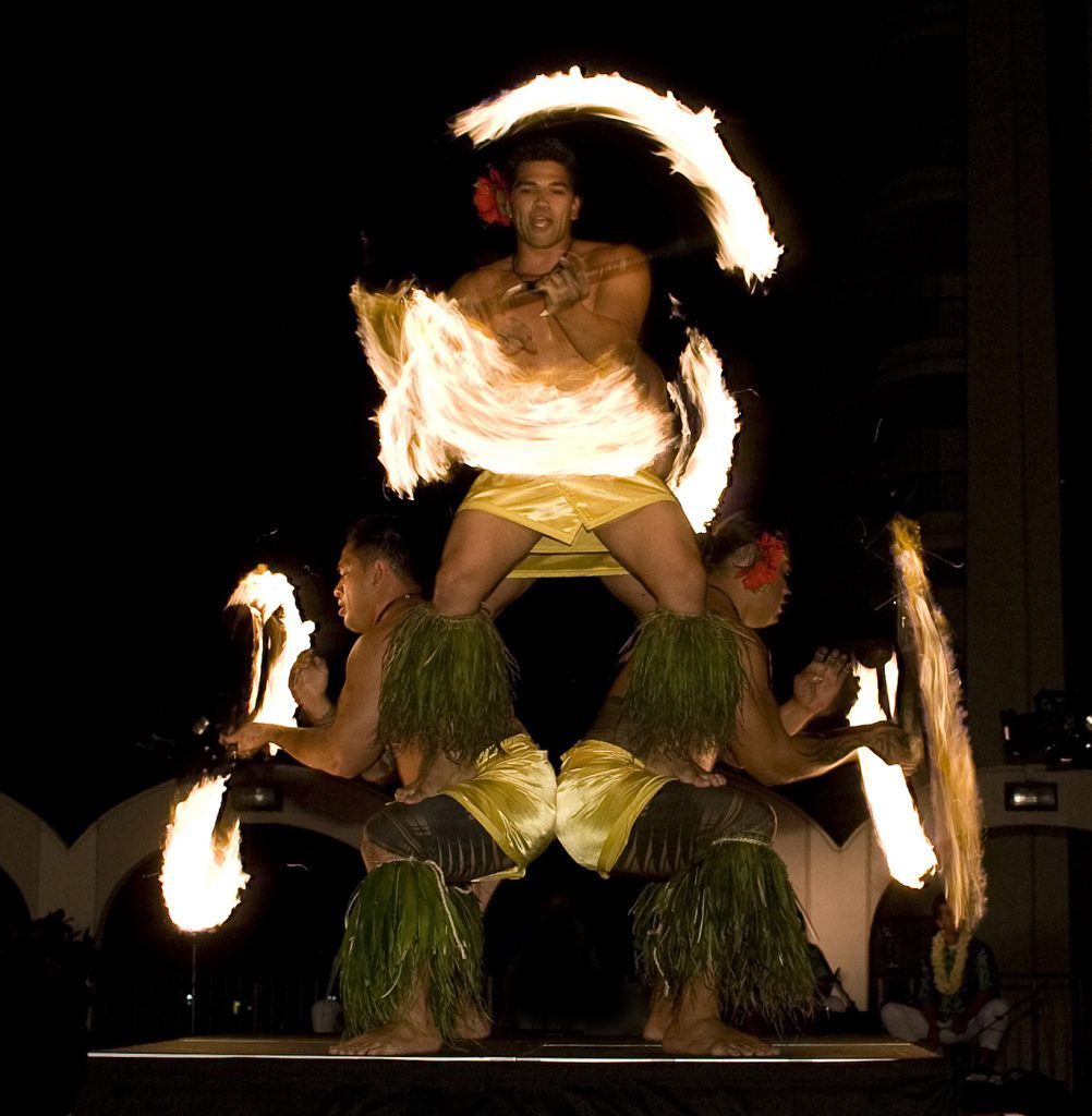 Waikiki Starlight Luau At Hilton Hawaiian Village Oahu Honu Hawaii Activities